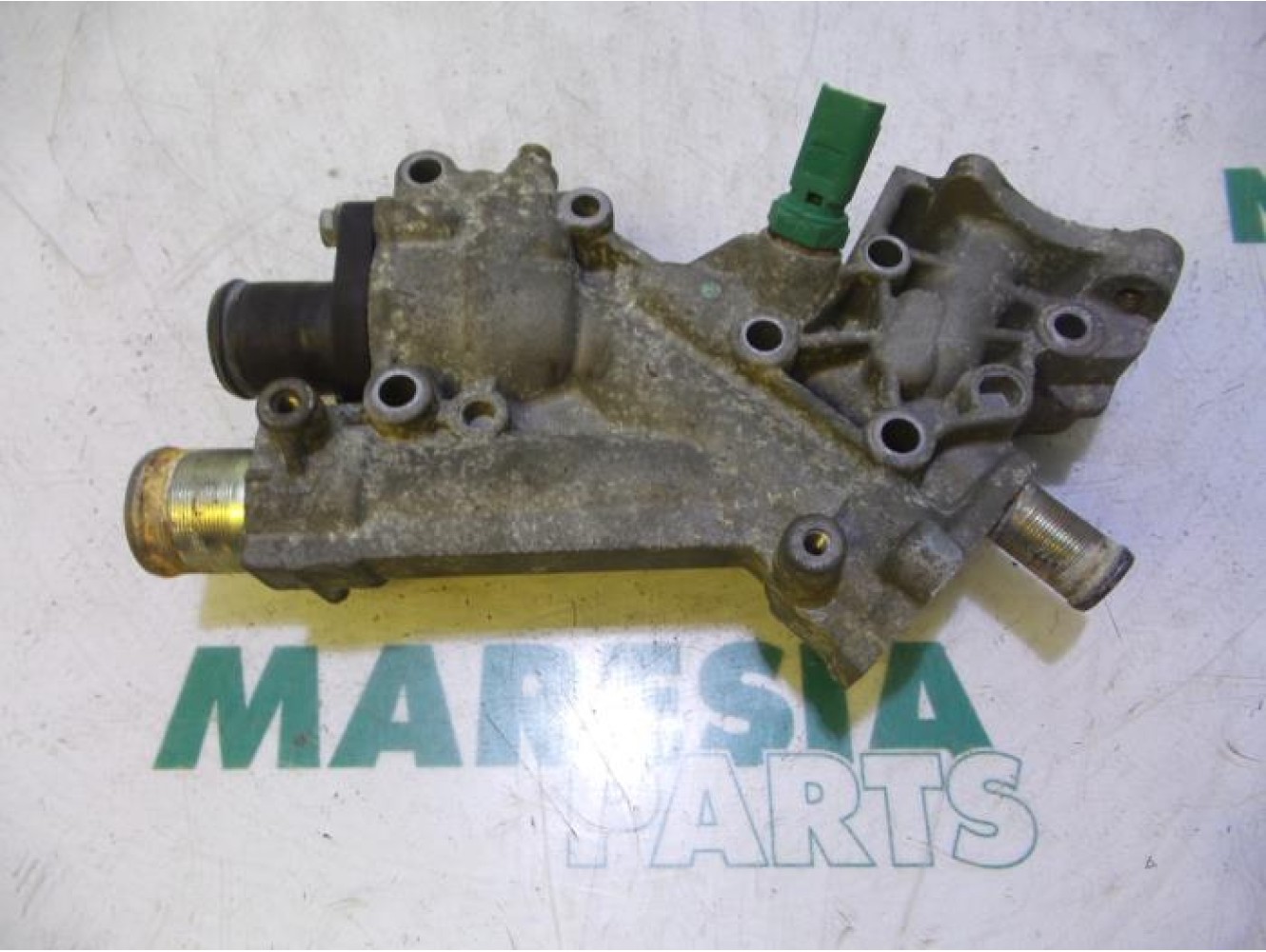 Citroen - Picasso - Thermostat housing