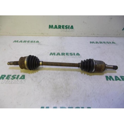 Fiat - 500 - Aandrijfas links-voor