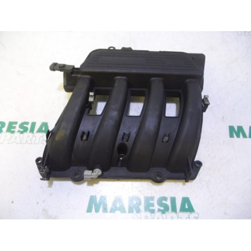Renault - Clio - Intake manifold