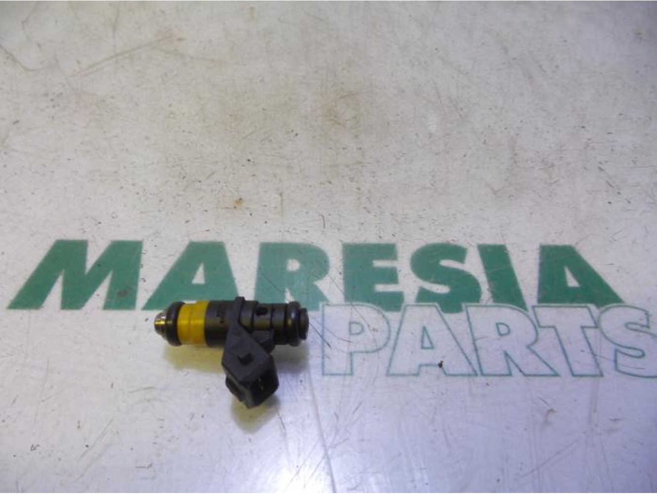 Renault - Clio - Injector (petrol injection)
