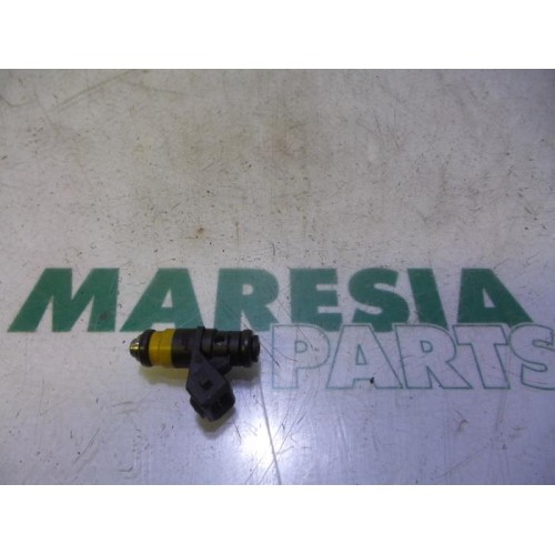 Renault - Clio - Injector (petrol injection)