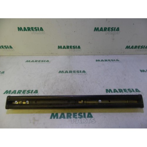 Renault - Espace - Seat rails, left