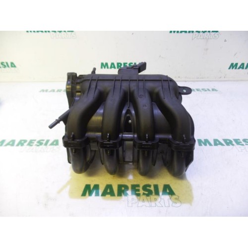 Peugeot - 206 - Intake manifold