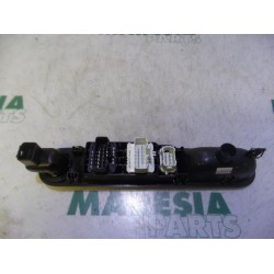 Renault - Espace - Multi-functional window switch