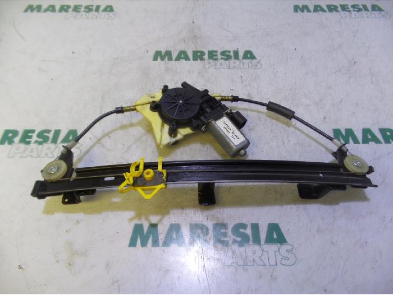 Alfa Romeo - 156 - Window mechanism 4-door, front left
