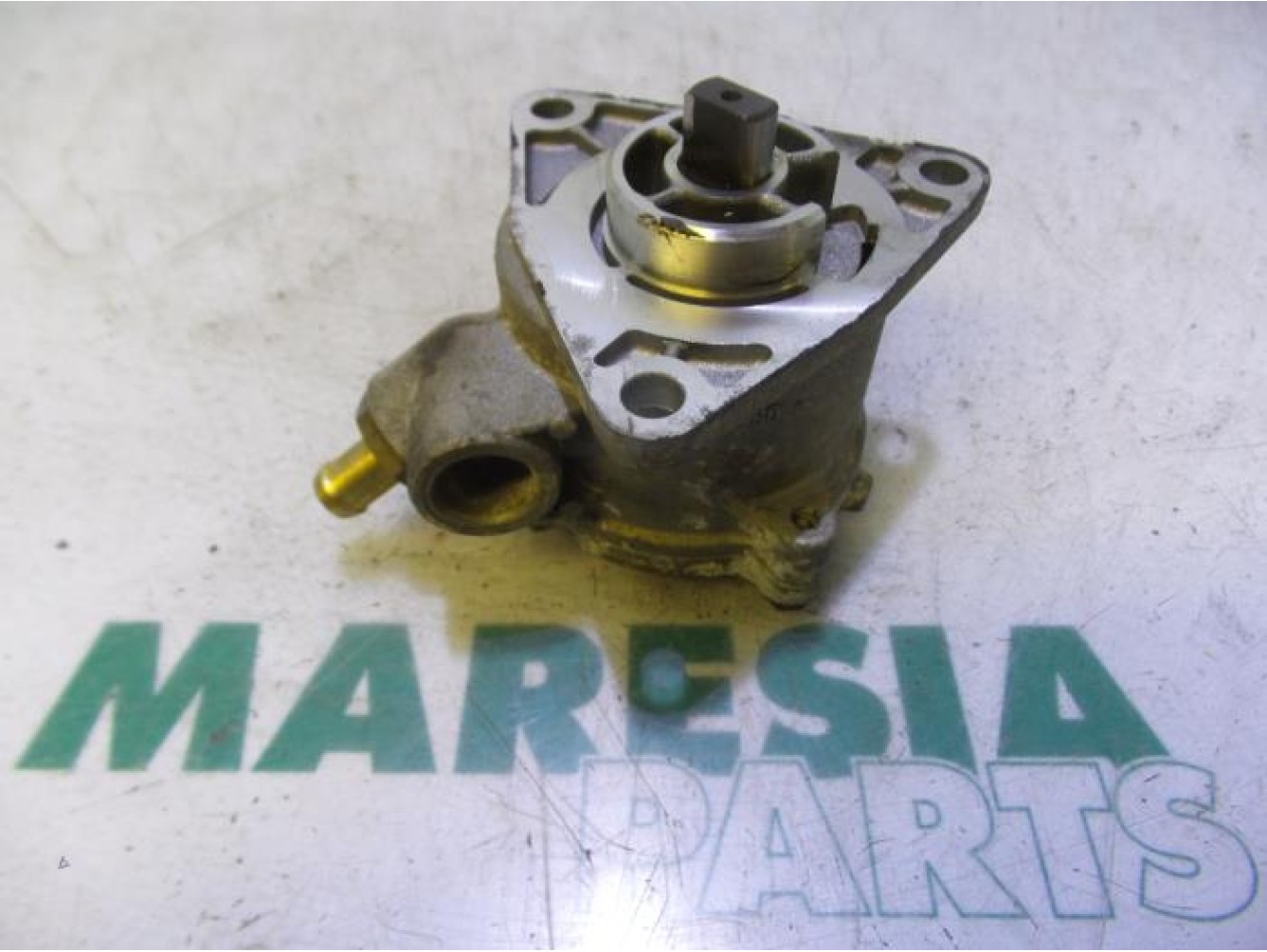 Alfa Romeo - 156 - Pompe à vide (diesel)