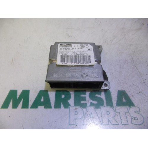 Citroen - C4 Picasso - Airbag Module