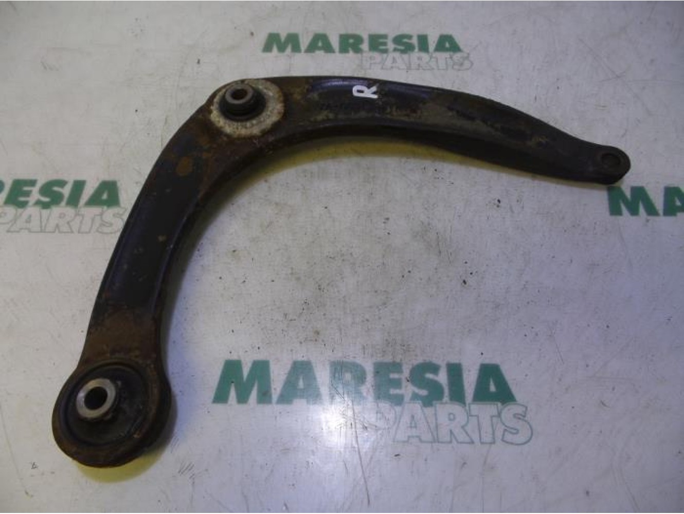 Citroen - C4 Picasso - Front lower wishbone, right
