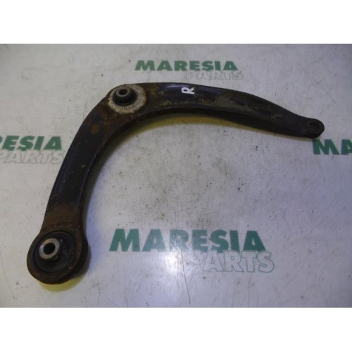 Citroen - C4 Picasso - Front lower wishbone, right