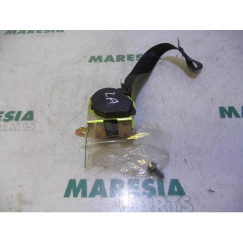 Peugeot - 307 - Rear seatbelt, left