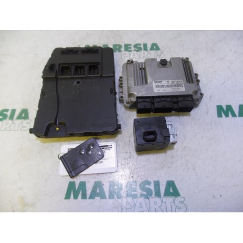 Renault - Megane Scenic - Engine management computer