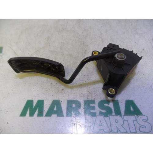 Renault - Megane Scenic - Gaspedaalpositie Sensor