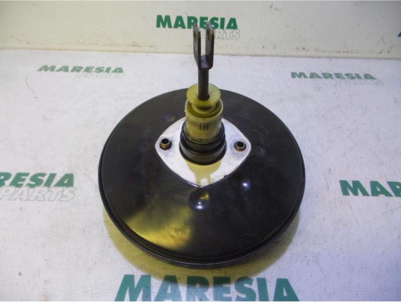 Renault - Megane Scenic - Brake servo