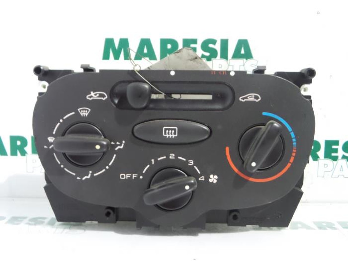 Peugeot - 206 - Heater control panel