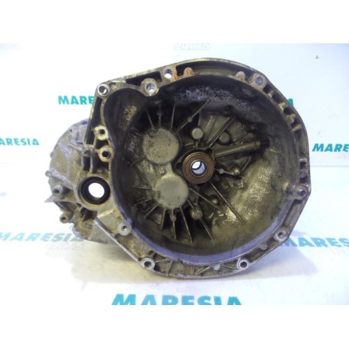 Renault - Espace - Gearbox casing