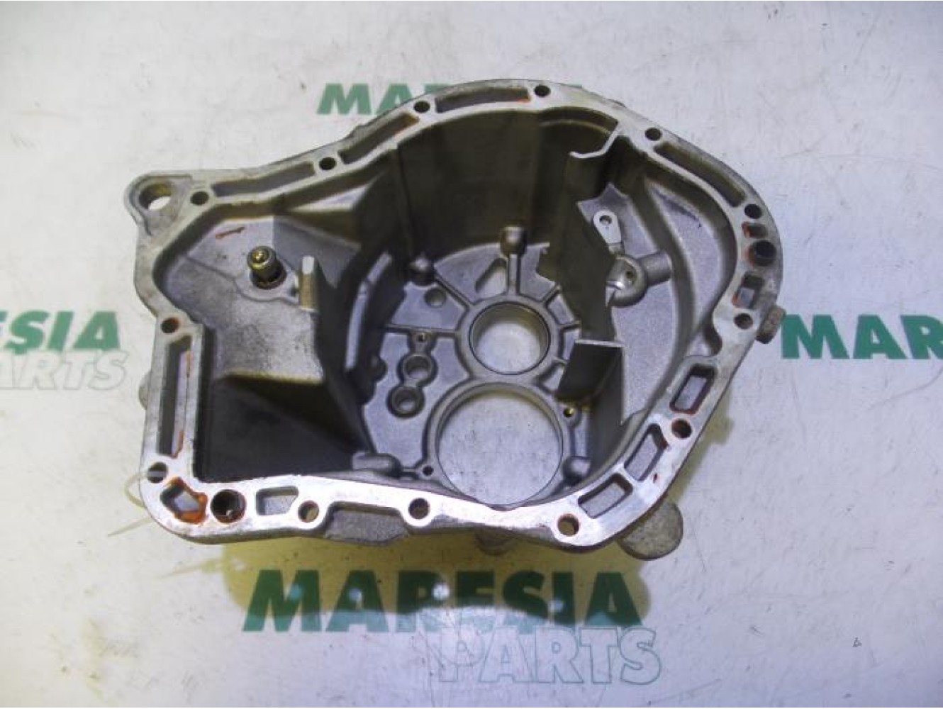 Citroen - C4 Picasso - Gearbox casing