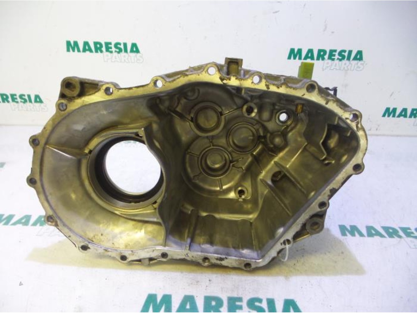 Renault - Espace - Gearbox casing