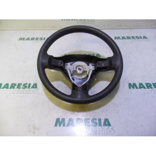 Peugeot - 107 - Steering wheel