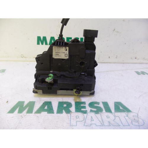 Fiat - Punto - Serrure portière mécanique 2portes gauche