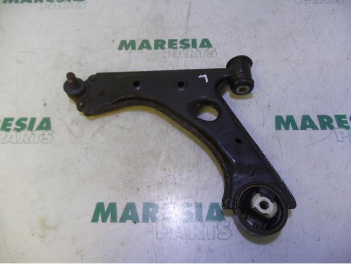 Fiat - Punto - Front lower wishbone, left