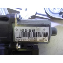 Renault - Megane - Window mechanism 4-door, front right