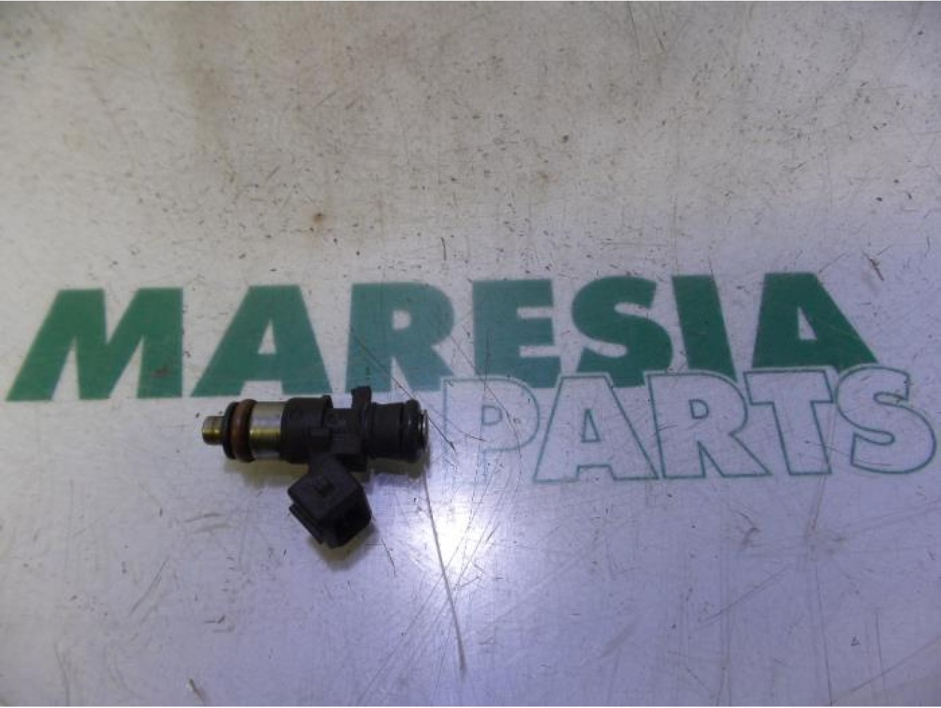 Renault - Clio - Injector (petrol injection)