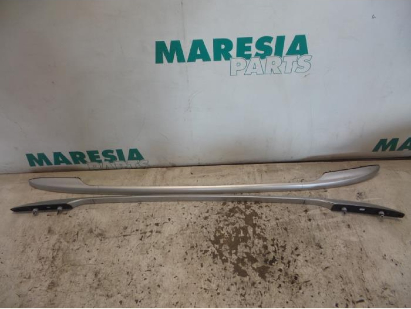Renault - Megane - Kit rails de toit