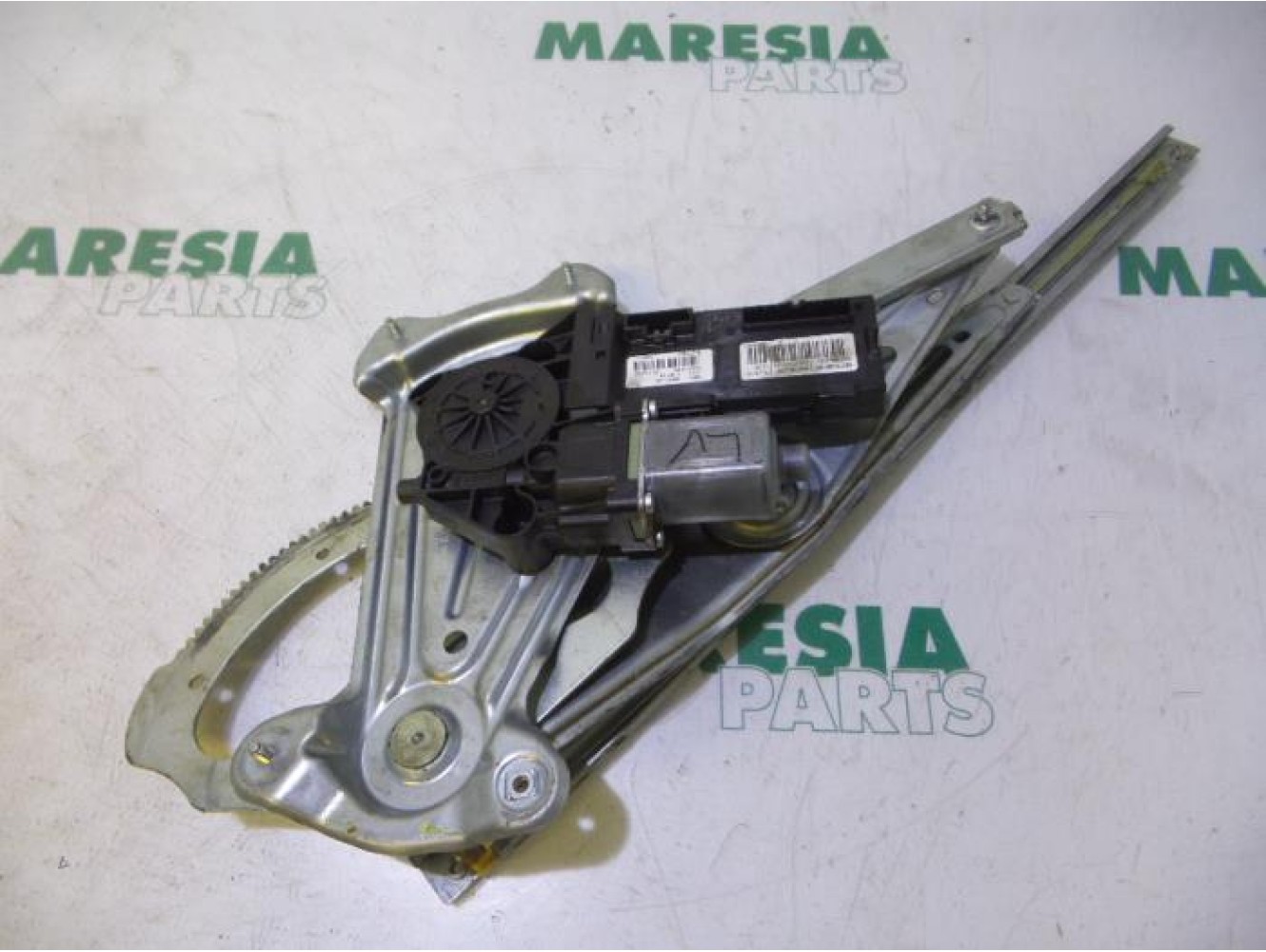 Renault - Megane - Window mechanism 4-door, front left