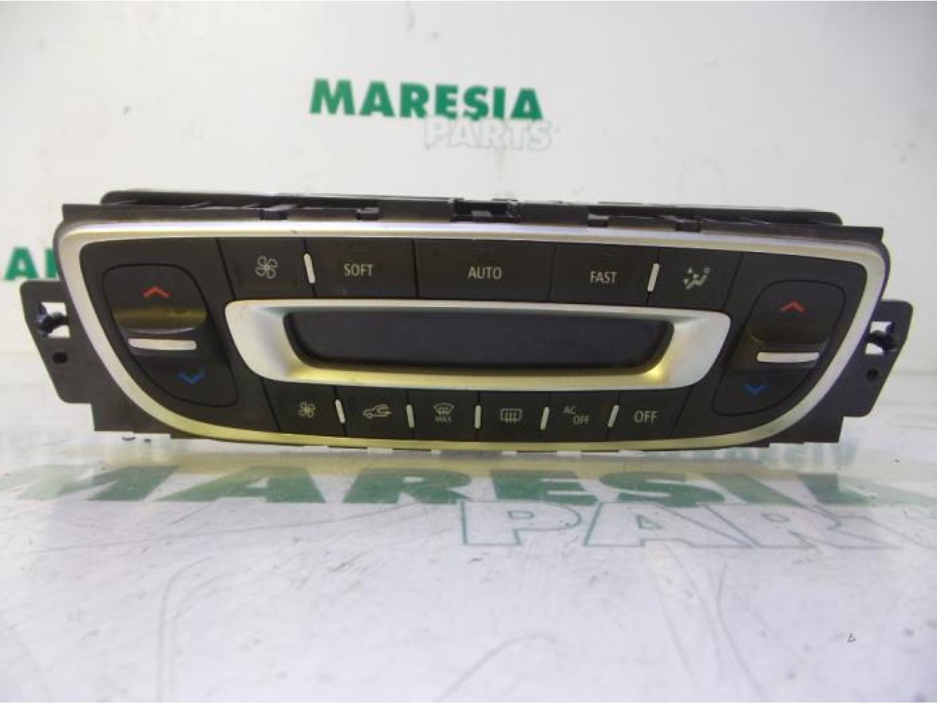 Renault - Megane - Heater control panel