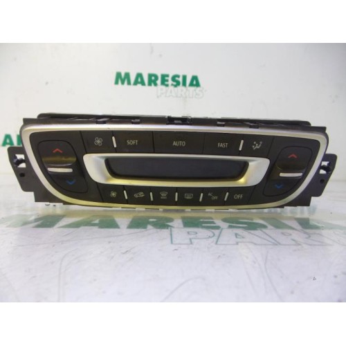Renault - Megane - Panneau de commandes chauffage