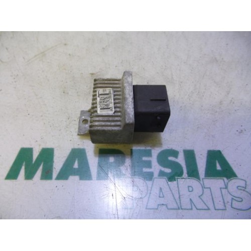 Renault - Megane - Glow plug relay