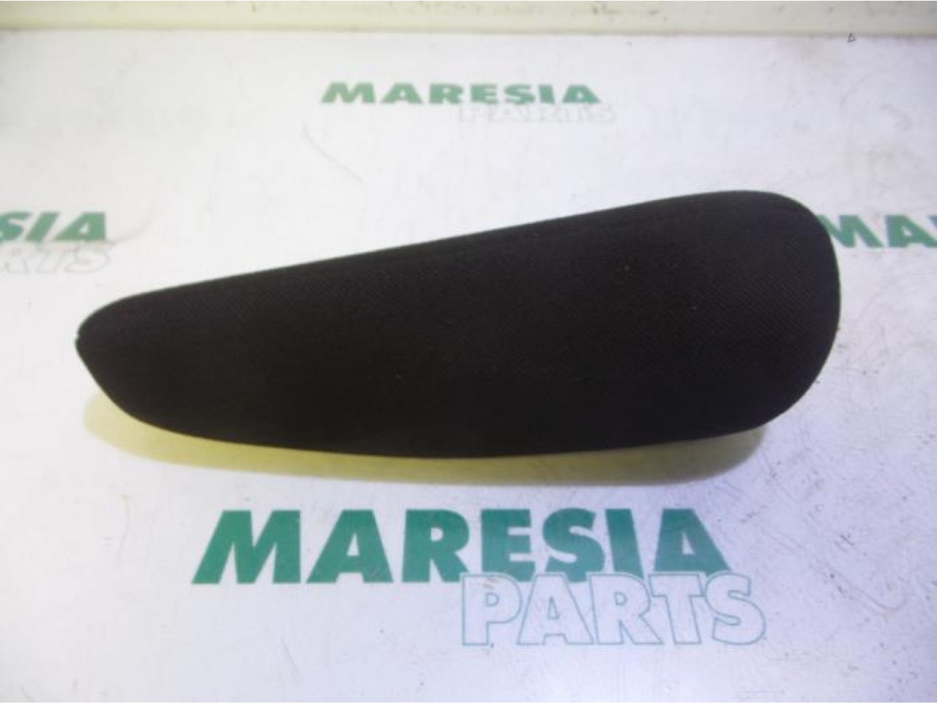 Peugeot - 307 - Armrest