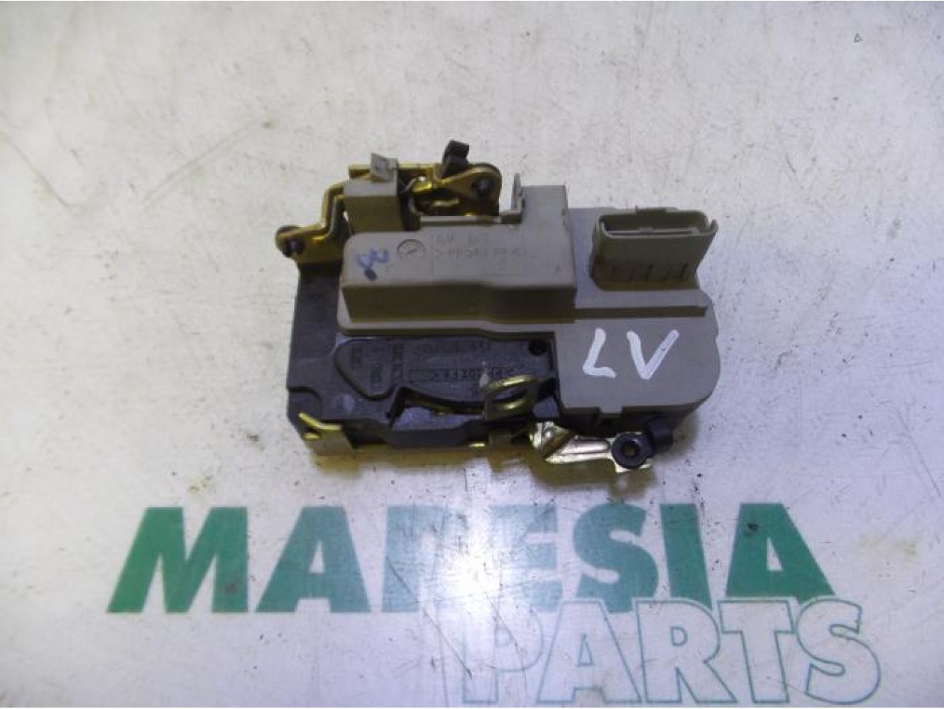 Peugeot - 206 - Deurslot Mechaniek 2Deurs links