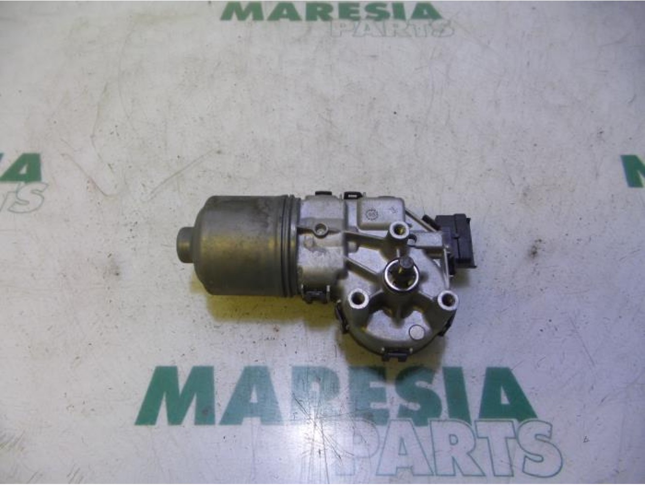 Peugeot - 206 - Front wiper motor
