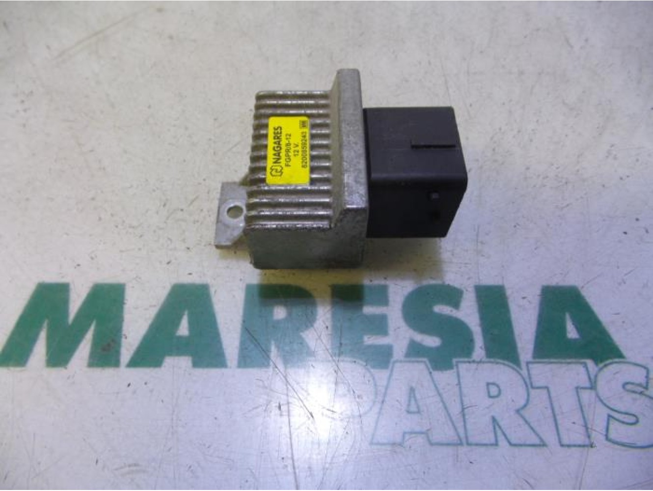 Renault - Megane Scenic - Glow plug relay