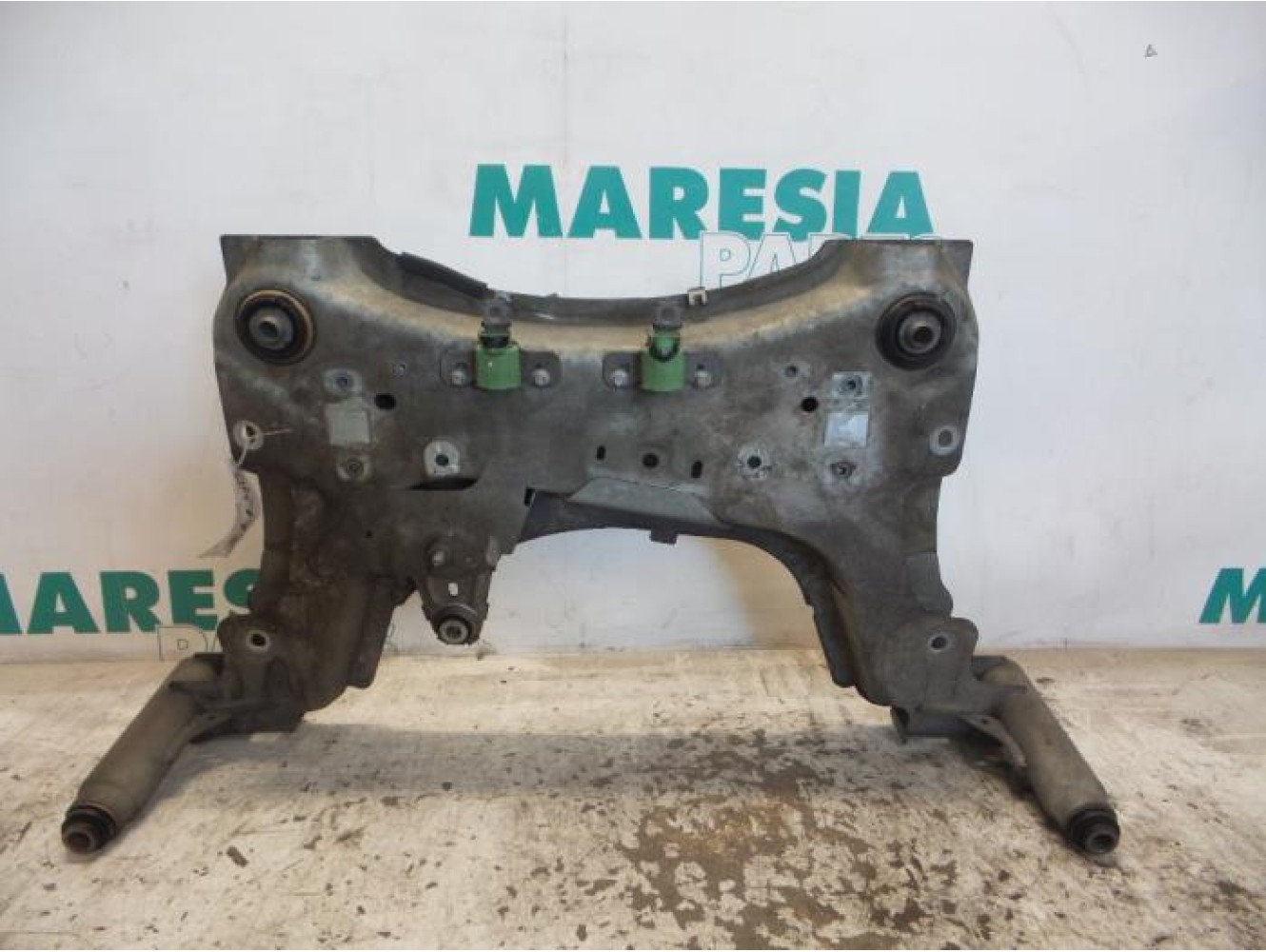Renault - Megane Scenic - Subframe