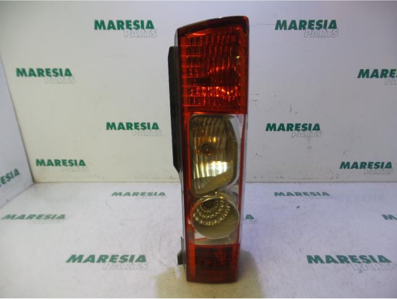Peugeot - Boxer - Taillight, right