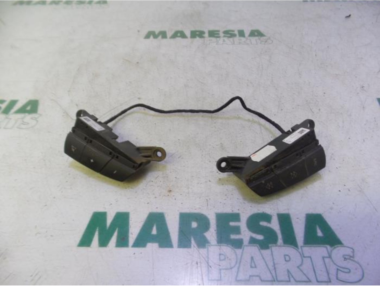 Peugeot - Boxer - Commande radio volant