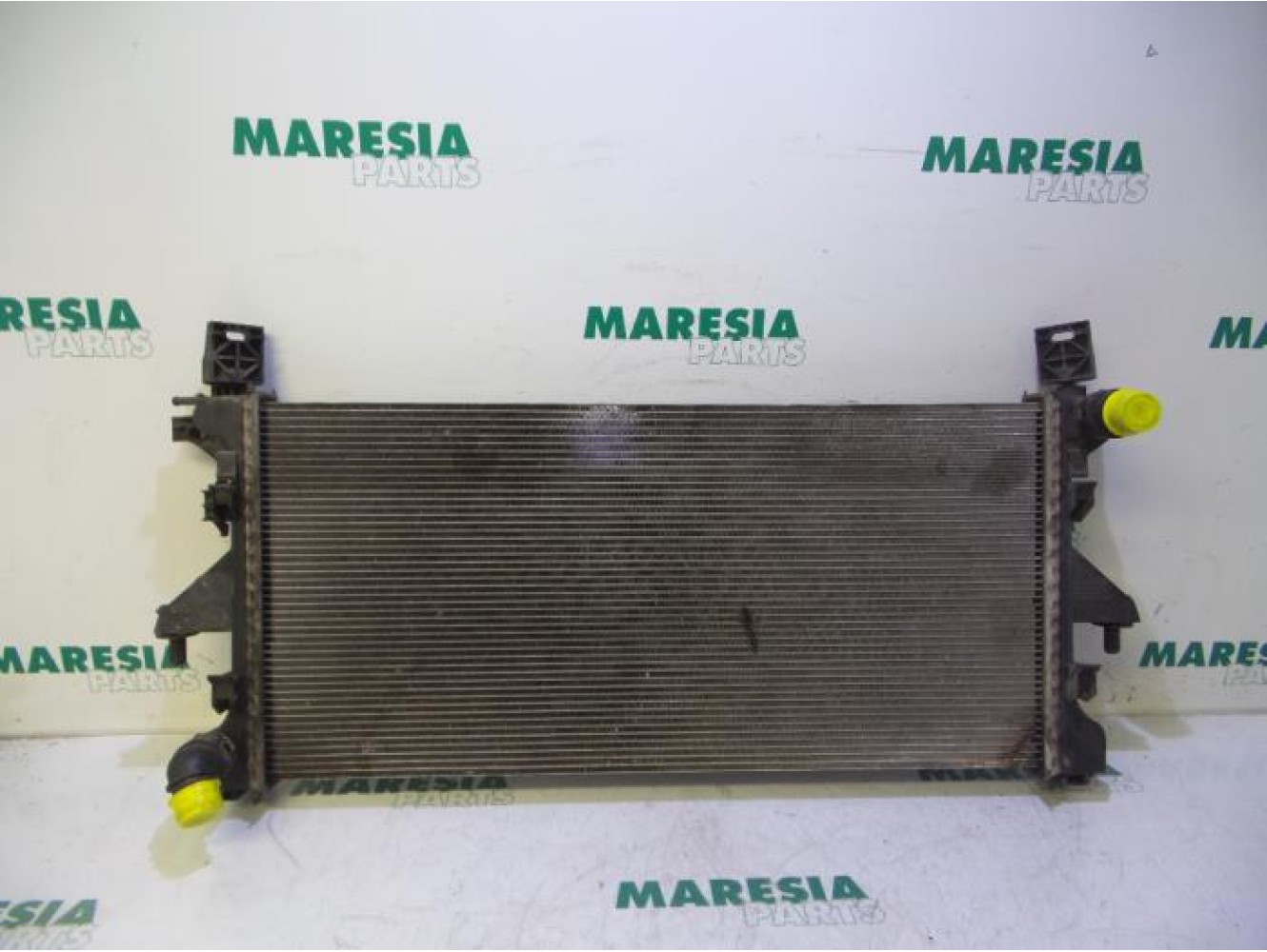 Peugeot - Boxer - Radiator