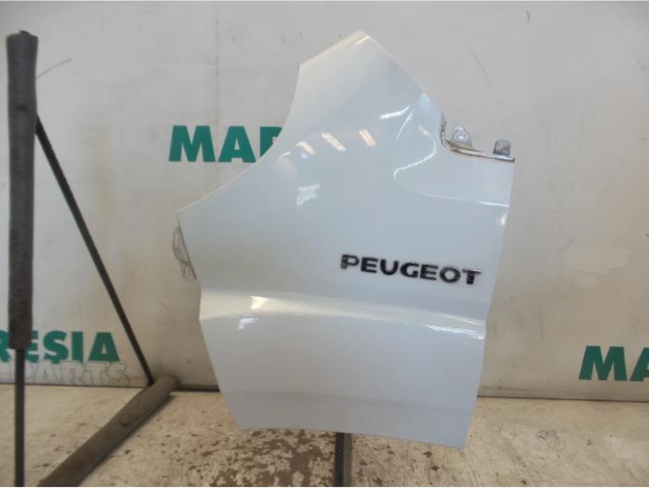Peugeot - Boxer - Scherm links-voor