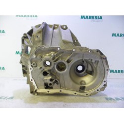 Renault - Clio - Gearbox casing