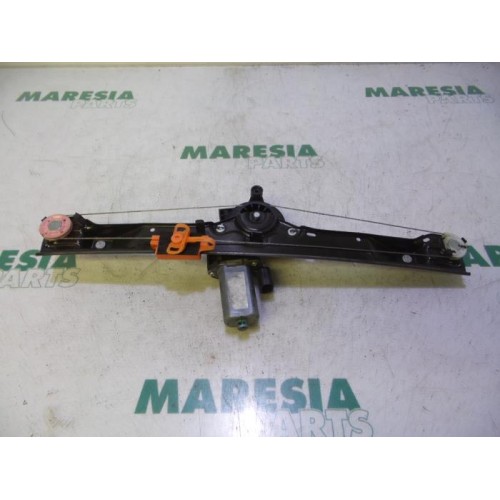 Fiat - Punto - Window mechanism 4-door, front left