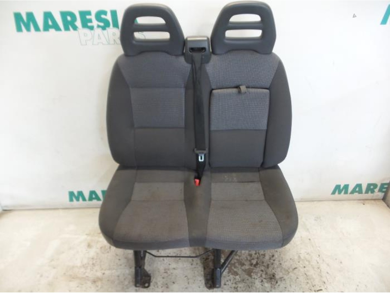 Peugeot - Boxer - Banquette avant droit