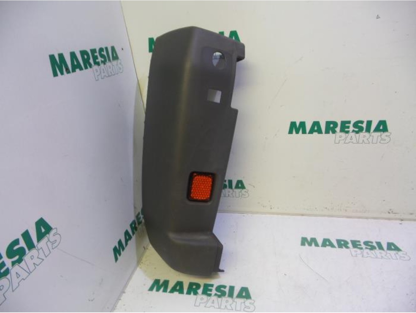 Peugeot - Boxer - Rear bumper component, left