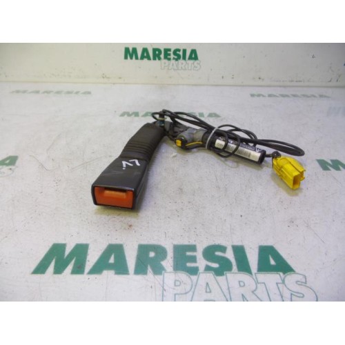 Peugeot - Boxer - Seatbelt tensioner, left