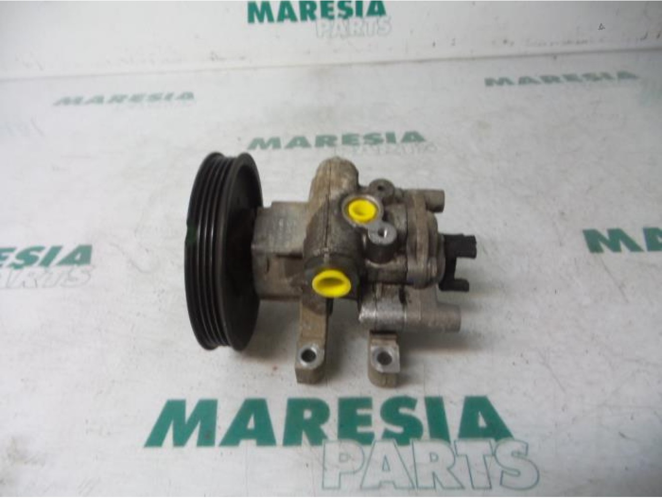Peugeot - Boxer - Power steering pump