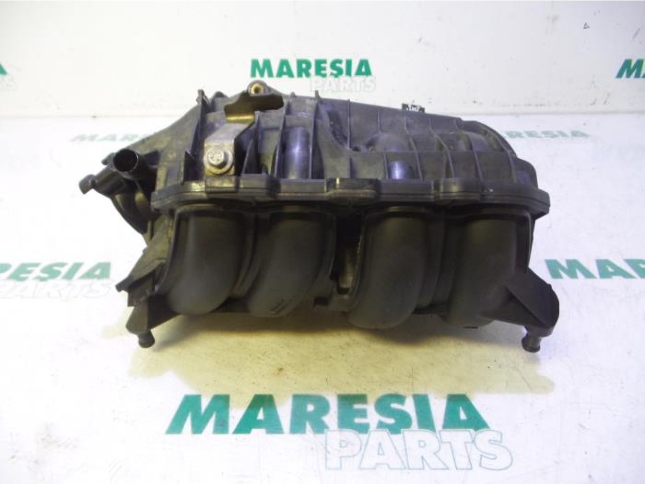Peugeot - 207 - Intake manifold