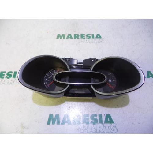 Renault - Clio - Instrument panel