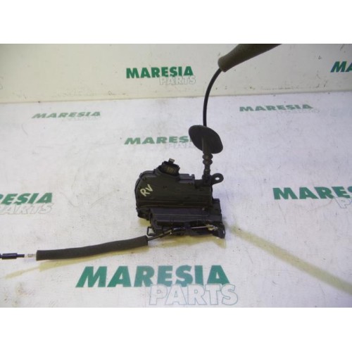 Renault - Clio - Front door lock mechanism 4-door, right