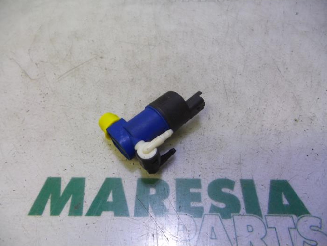 Renault - Clio - Scheibensprüherpumpe vorne
